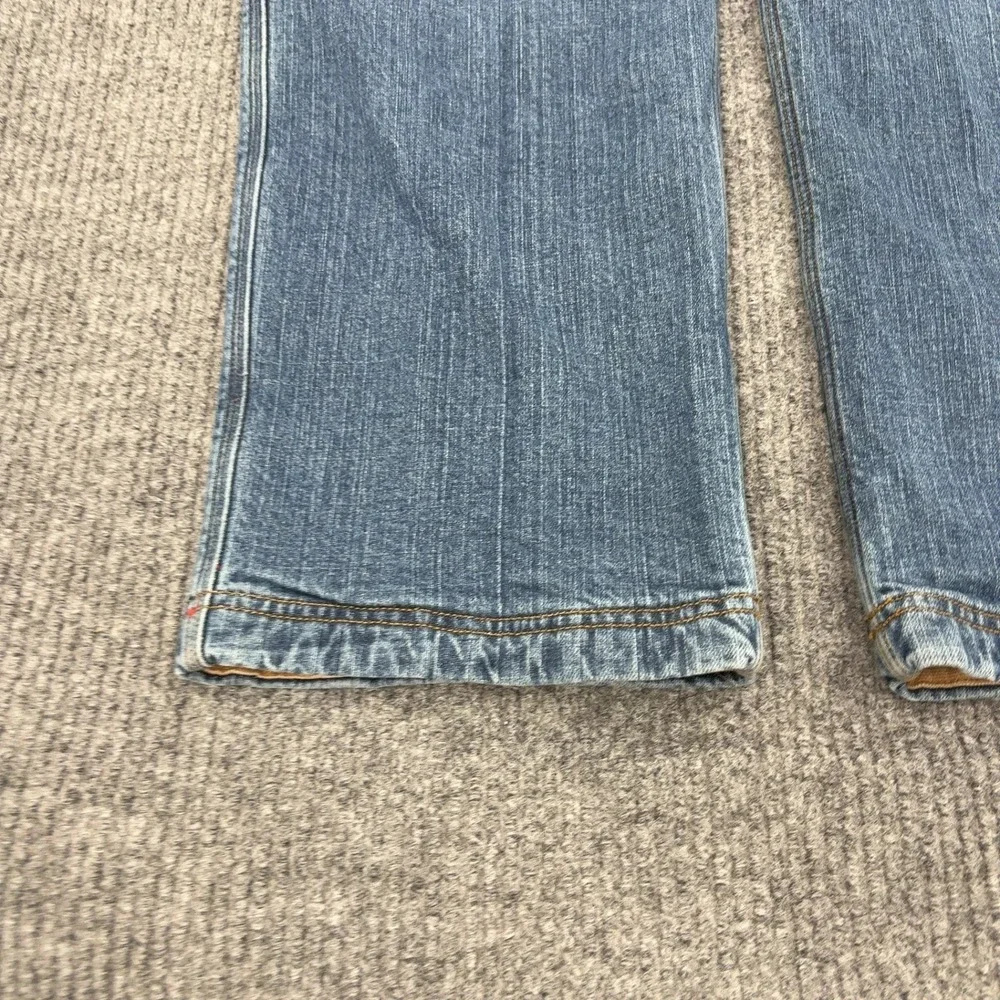 Duluth Trading Co waist flat
